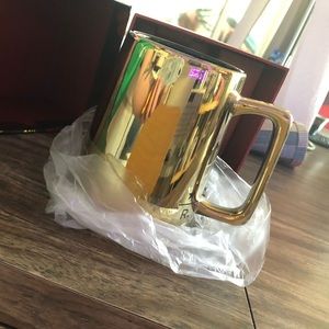 Starbucks Reserve Gold mug